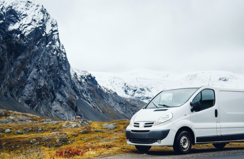 15 Pros and Cons of Traveling in a Van